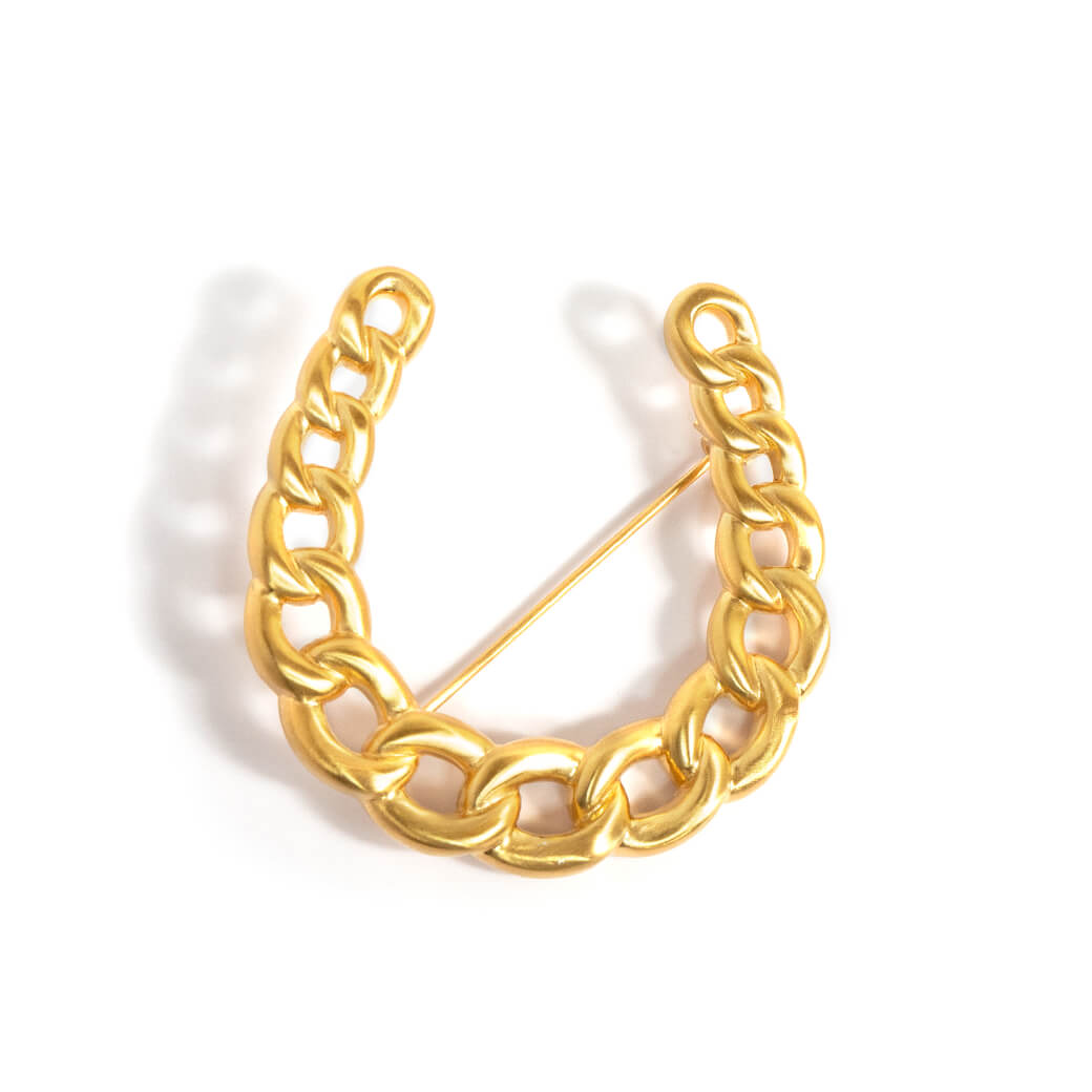 18K Gold Plated Sterling Silver Lucky Horseshoe Brooch | AVERRE