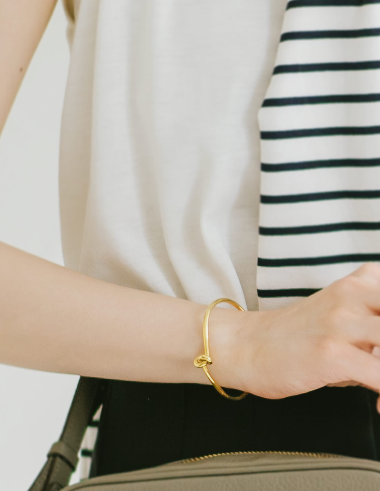 18K Gold Plated Sterling Silver Tight Knot Bangle | OBLIGA