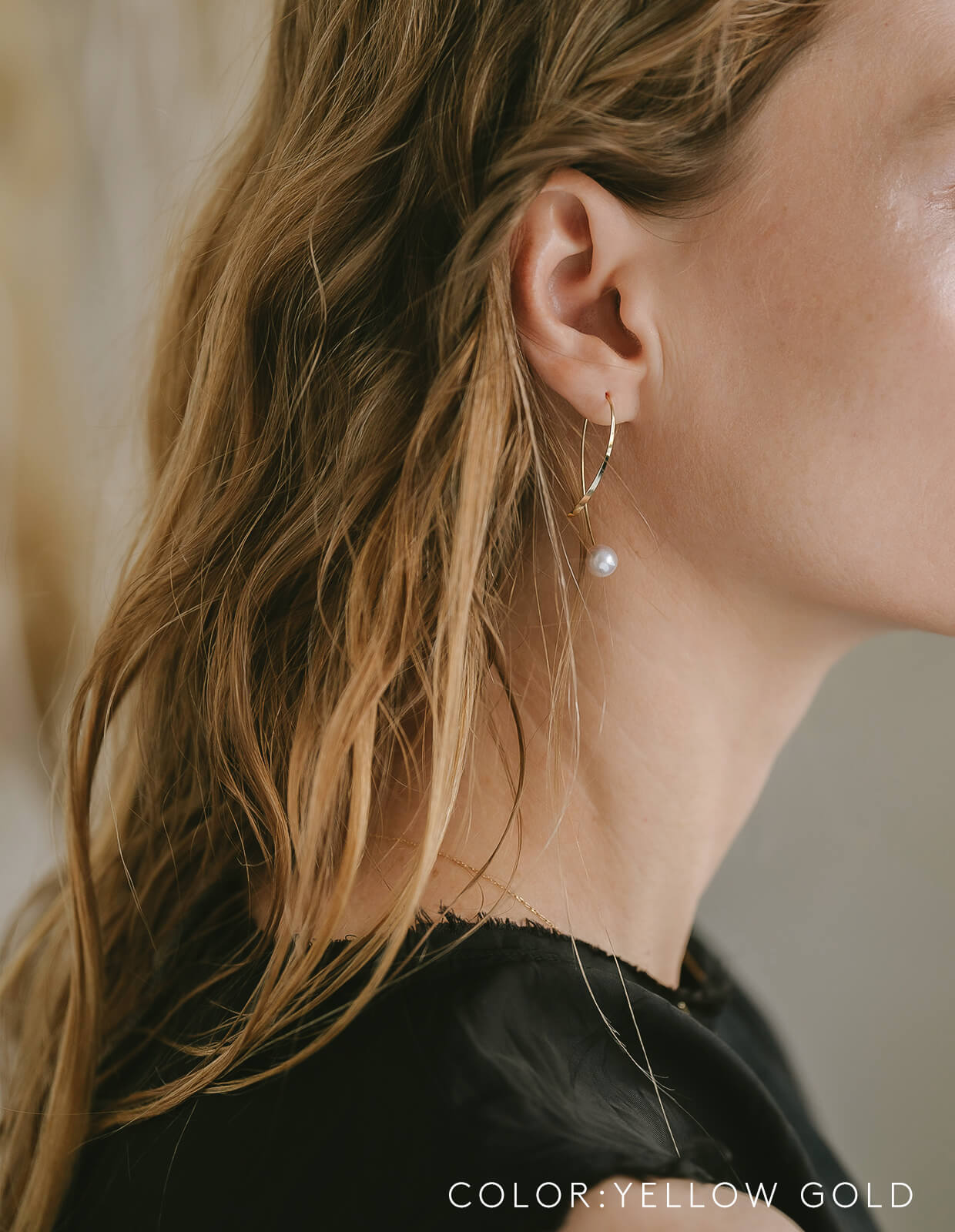 18K Gold Almond Hoop Earrings | GOUCCIA