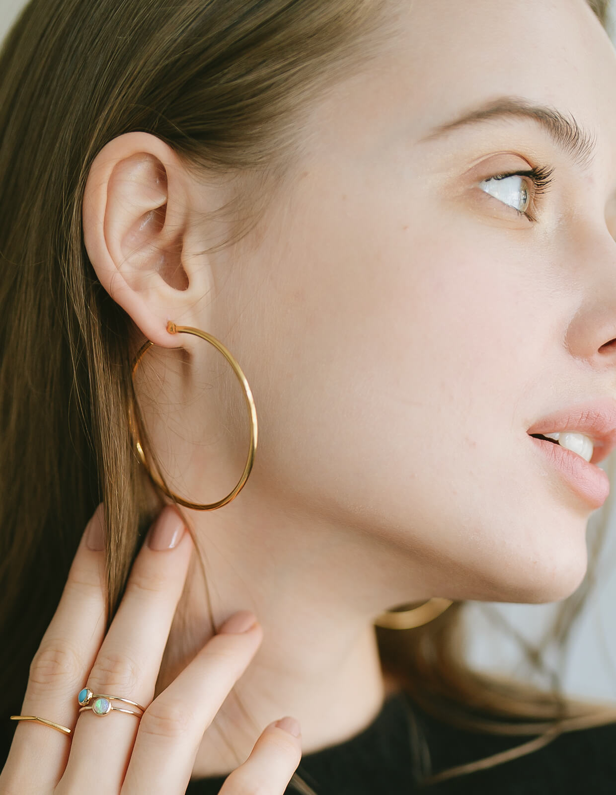 Classic Round Hoop Earrings | GIOOVE